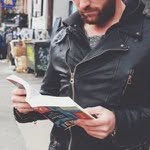 hotdudesreading profile picture