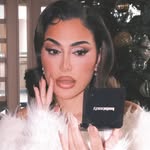 hudabeautylove_usa profile picture