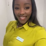 iamyourrealtor_danielledavis profile picture