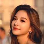 iris_1221_lily profile picture
