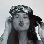irisloveunicorns profile picture