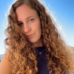 isabelle_alegria20 profile picture