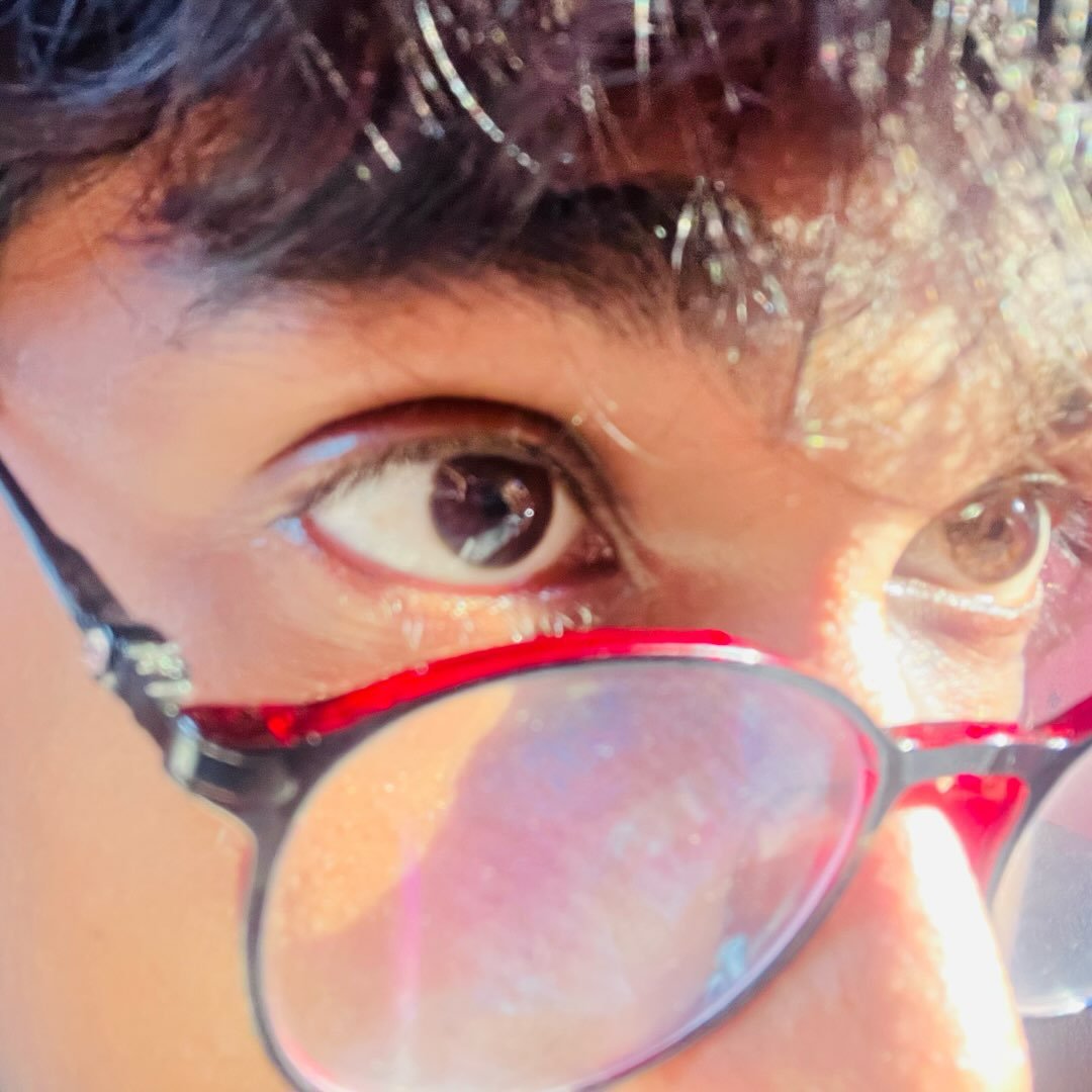 iwearhotglasses profile picture
