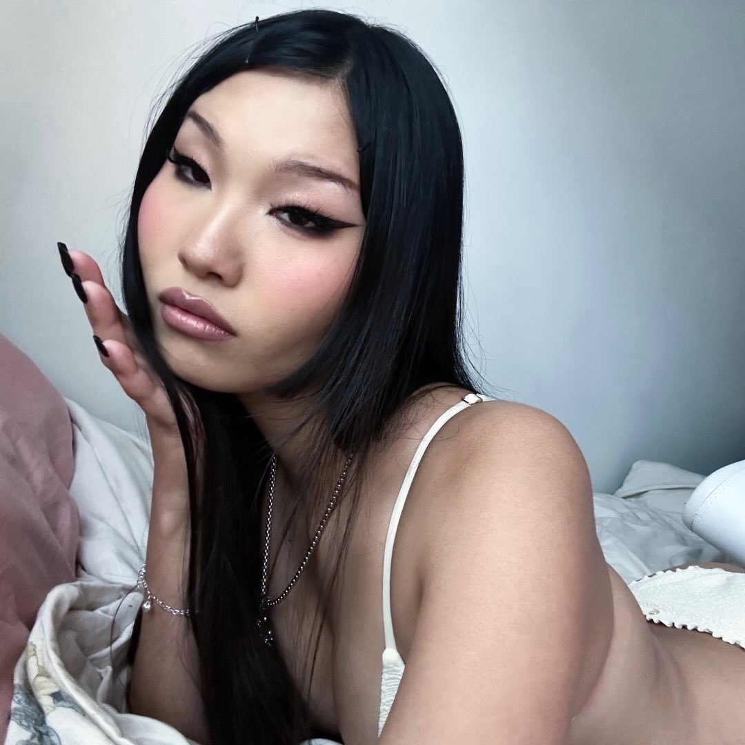 jinaazhng profile picture