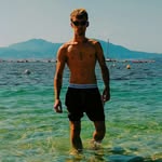 julezadam profile picture