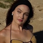 julianakamalii profile picture
