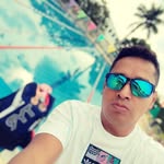juls_landers profile picture