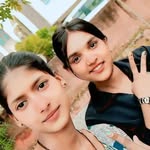kajal__l2733 profile picture