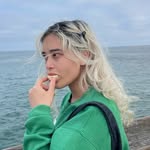kcwearsstripes profile picture