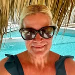 kimmyj975 profile picture