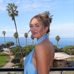 kyracoe profile picture