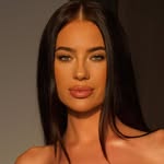 laurabadura profile picture