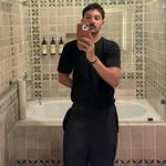leoalmeidamk profile picture