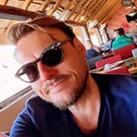 leondowninghair profile picture