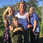 lesleyburchmore profile picture