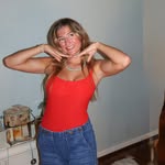 lindseyhollenberg profile picture