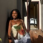 liv.short24 profile picture