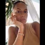 lizvip87 profile picture