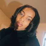 lovelylakira profile picture