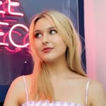 lovelylittlelocal profile picture