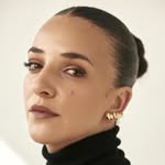 lucyaharish profile picture