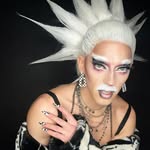 madamevivienv profile picture
