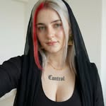 mainreena143 profile picture