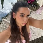 marielleguzman profile picture