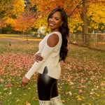 maureeshia profile picture