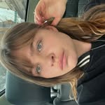 miadavidvidson profile picture