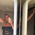 mikaelamontanaro profile picture