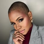 missviirgiiinparis profile picture