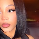 modelmonay profile picture