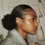 monica165 profile picture