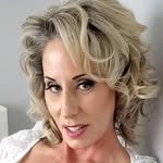 ms_sandralyn profile picture