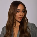 munroebergdorf profile picture