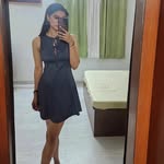 nehasingh_eyesurgeon profile picture