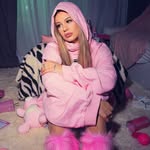 ninaventre profile picture