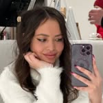 olya_esik profile picture