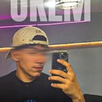 om___________ar______ profile picture