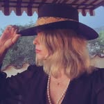 quesarah24 profile picture