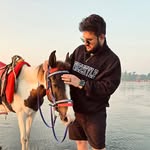 r__a__jj profile picture