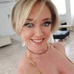 real_dee_williams profile picture