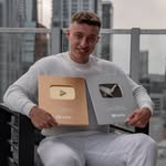 realjamesdumoulin profile picture