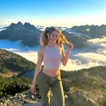 rhiannonhikes profile picture
