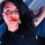 robynelise profile picture