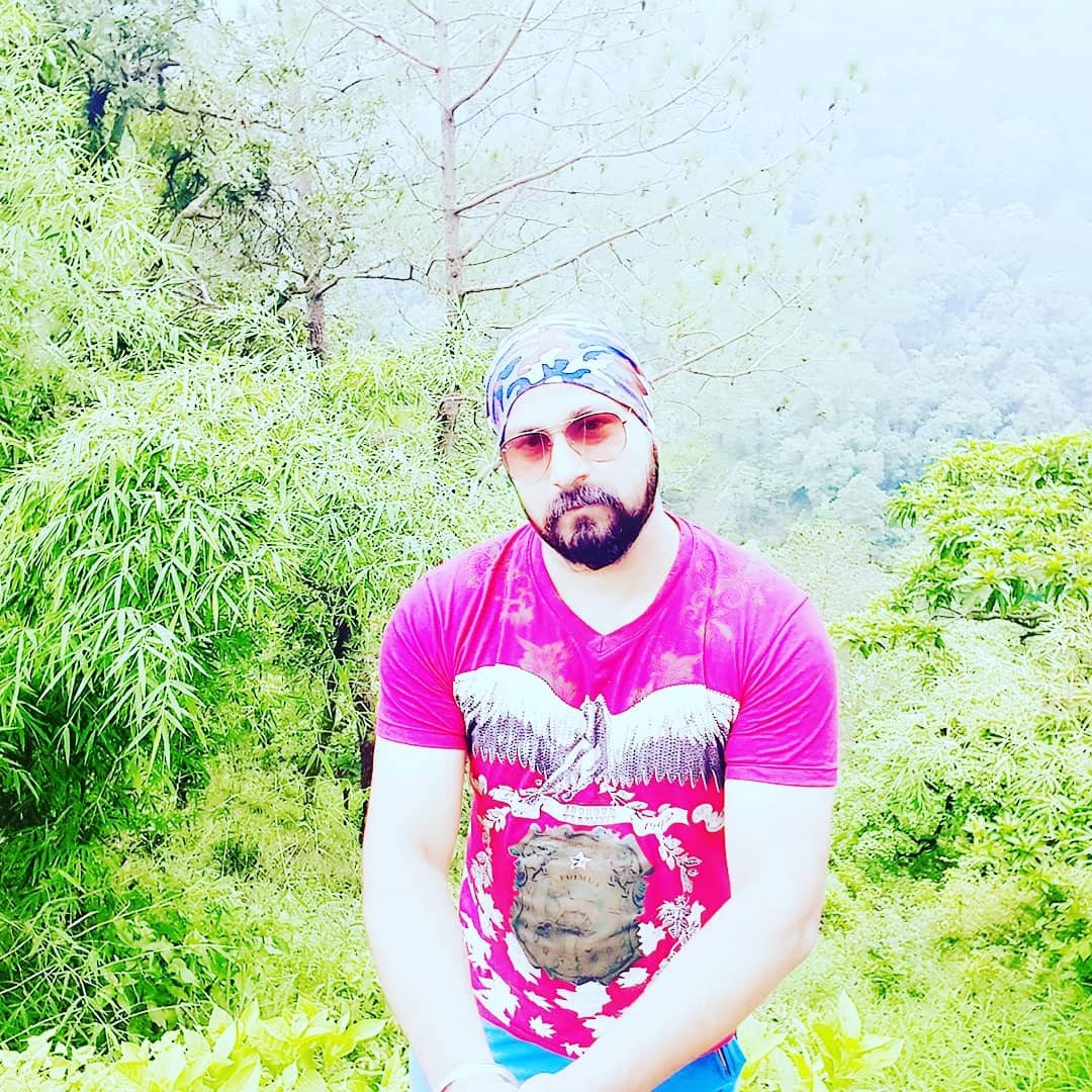 romioberoi profile picture