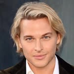 ronanfarrow profile picture
