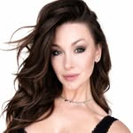 rose_thorns1921 profile picture