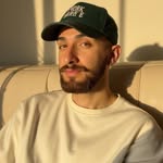 santiherreraoficial profile picture